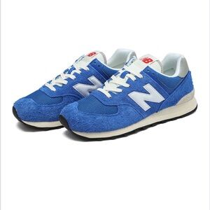 NEW BALANCE 574 men’s size 9